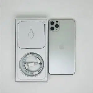iPhone 11 Pro Max 64GB Plata Reacondicionado - Pago a Plazos, Cambio, Envío Gratis